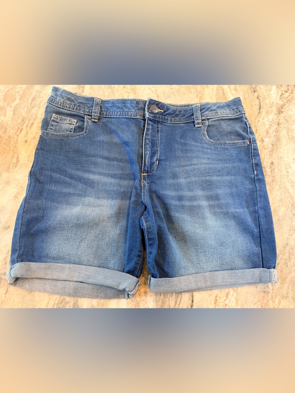Wonder Nation Women’s Denim Bermuda Shorts Rolled Cuff Medium Wash 32 Waist